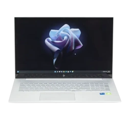 HP Envy 17-cr Touch Intel Core i7 12th Gen laptop